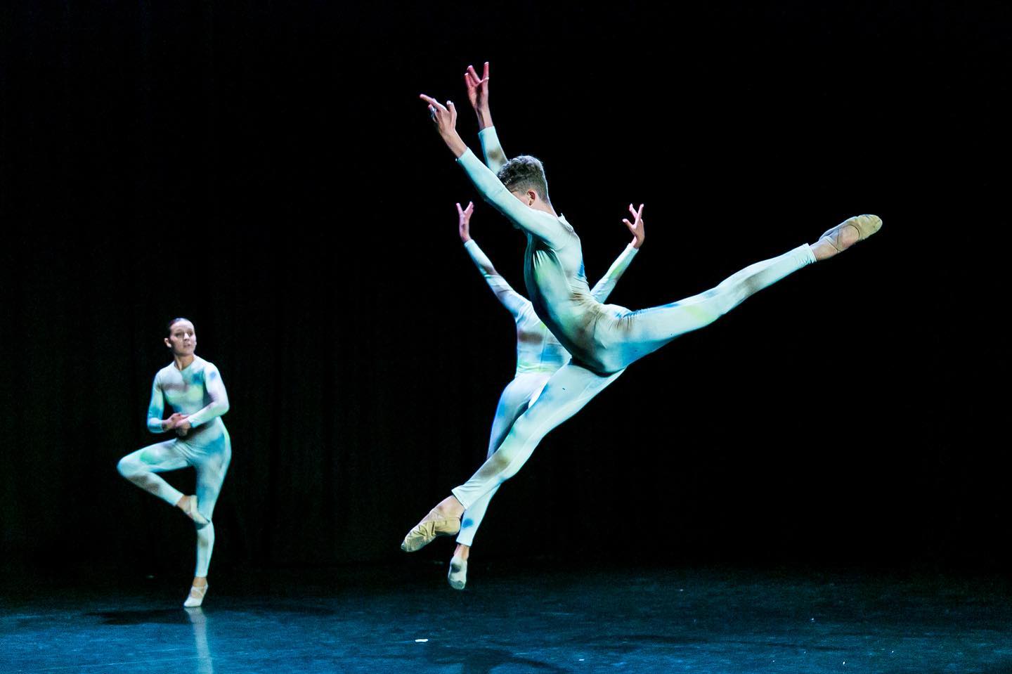 image_1.jpg