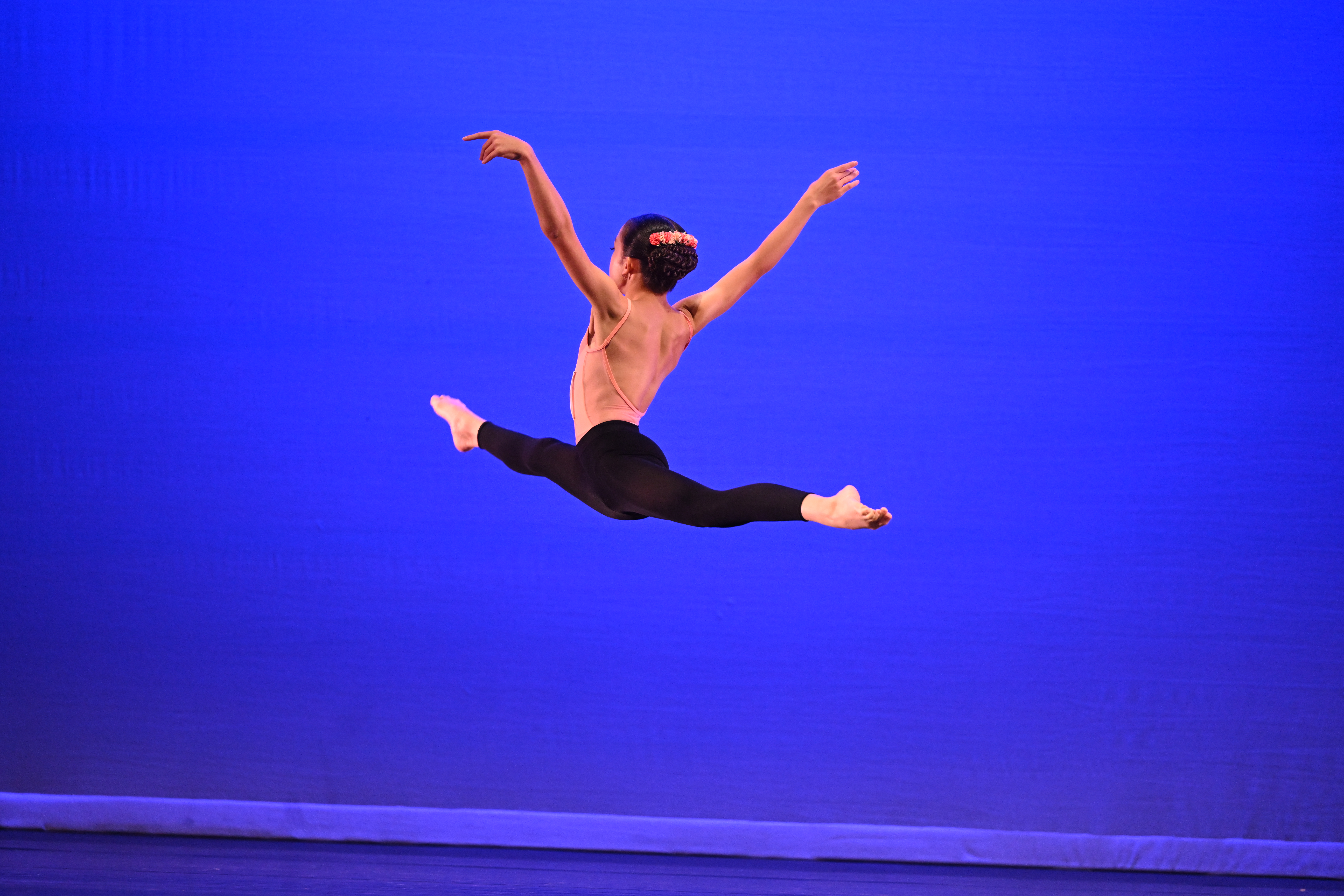 667481-q1.dancer_download__all_images_of_1_person_.rad-06apr24-0997.jpeg