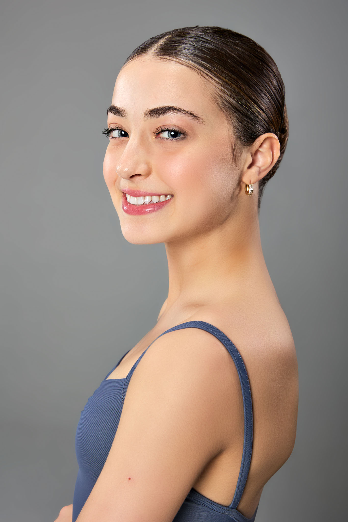 Alicia_Sassi_Ogliari_Head_Shot_2023.jpg