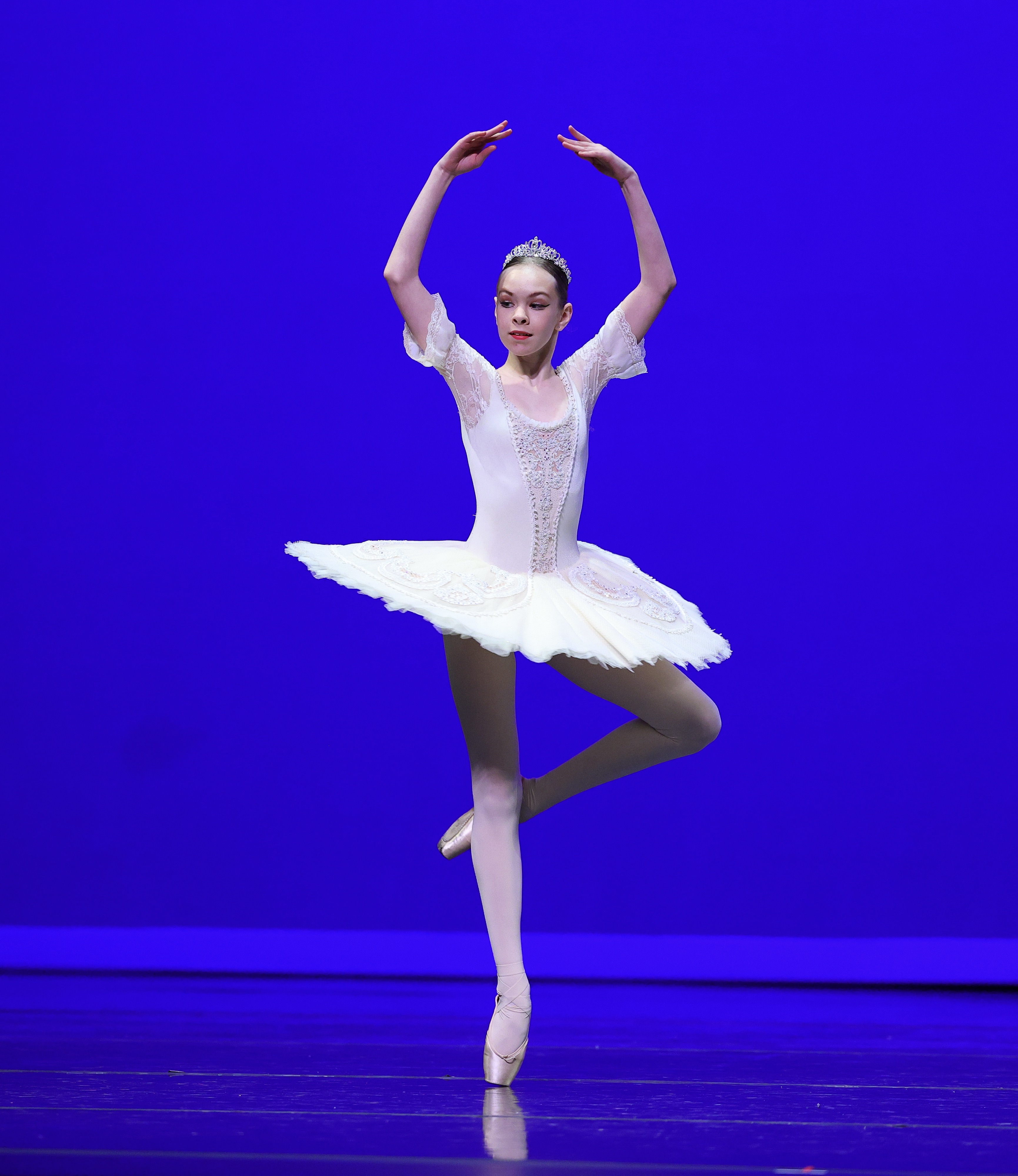 216SashaEllisAURORAACTIIIVARIATIONFROMSLEEPINGBEAUTY20491.JPG