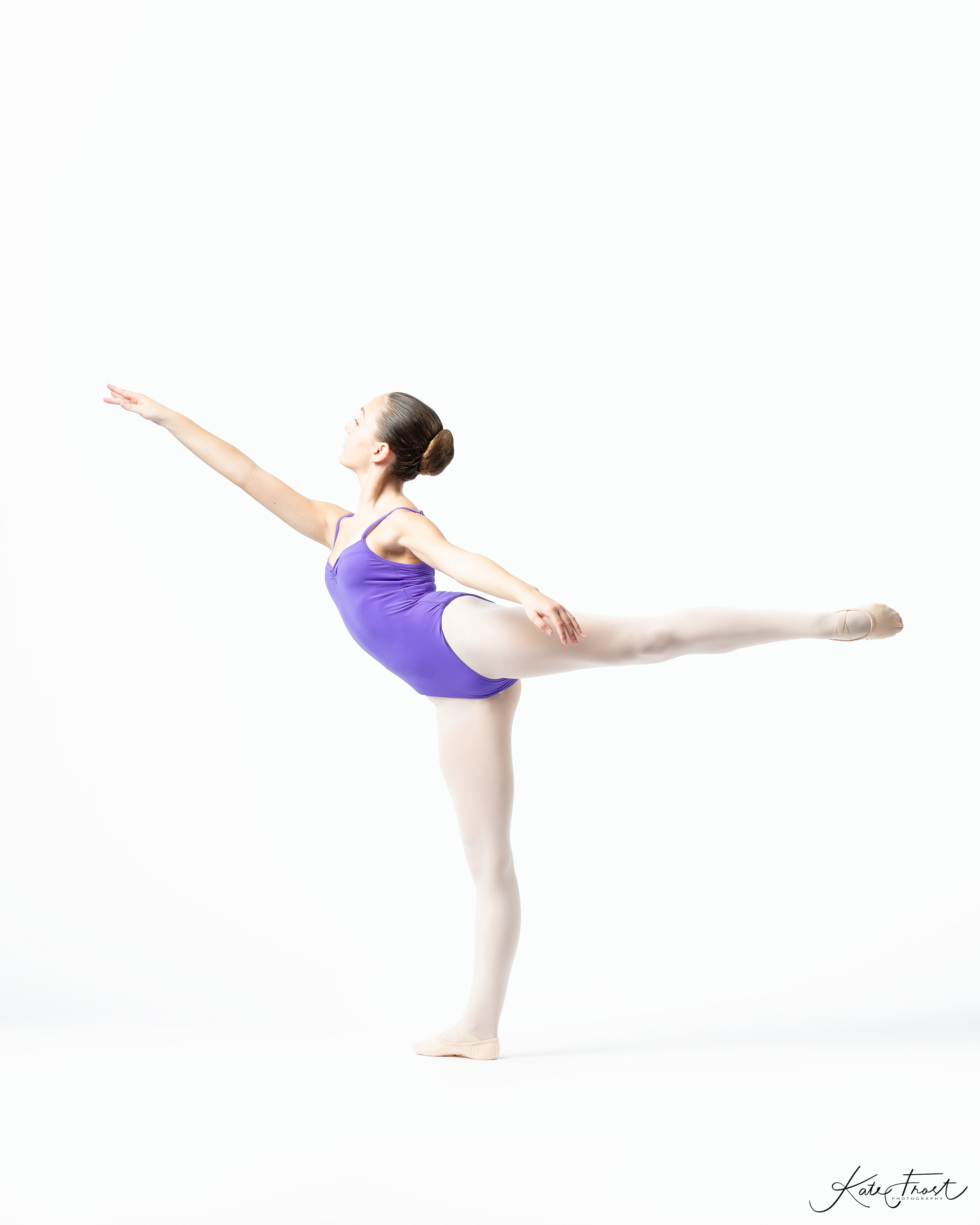 Zara_Etherington_3.jpg