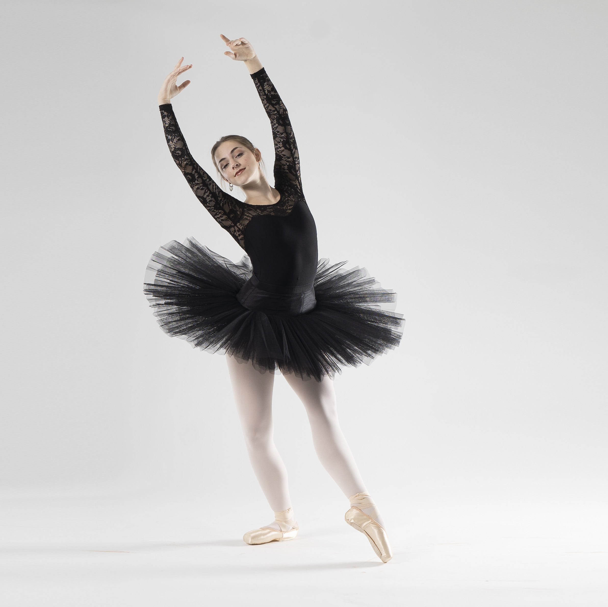 Zoe_Grad_Photos_-_Photographed_by_Ashley_Lorraine_Baker_-_Summer_20210951.JPEG