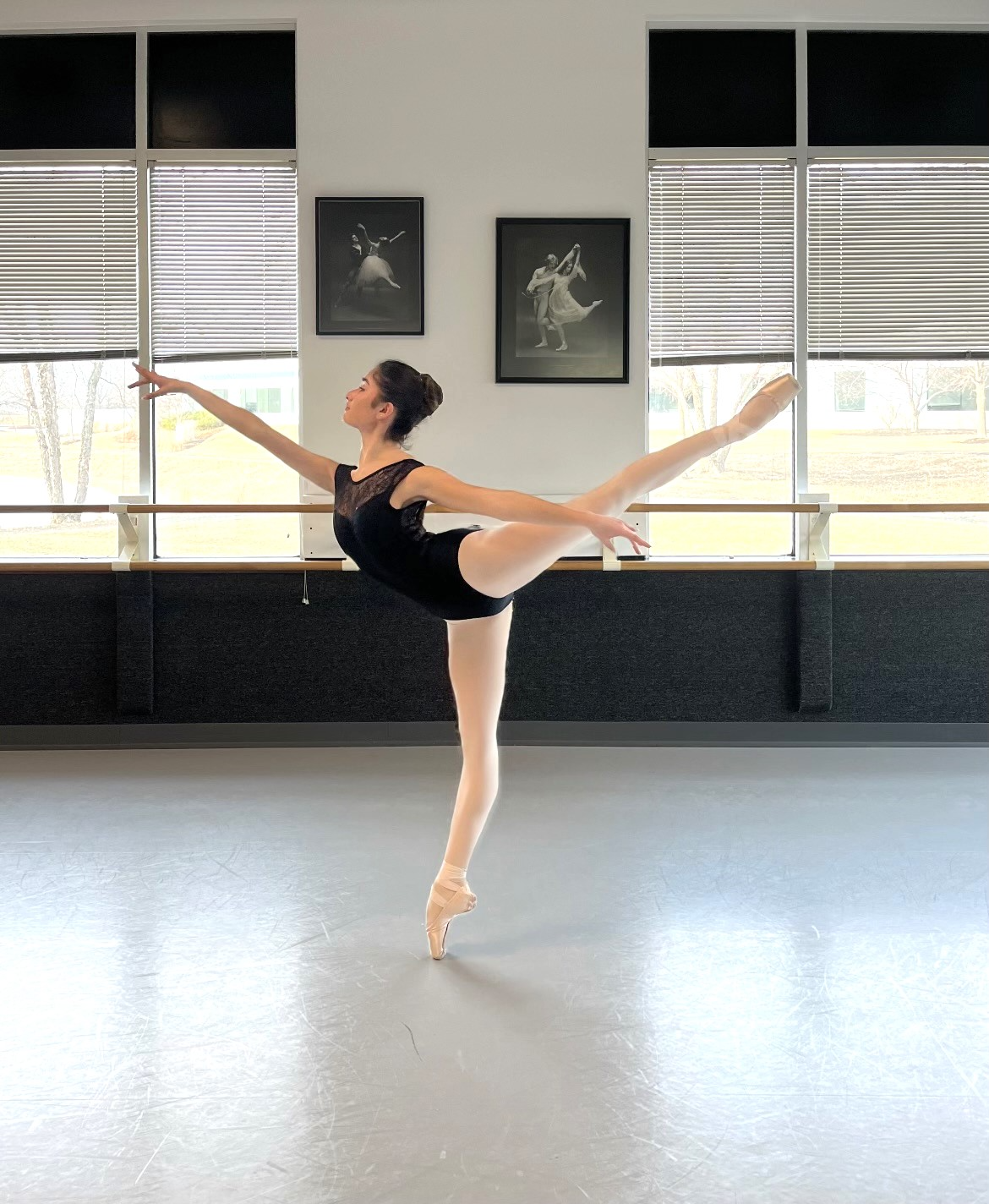 Sam_arabesque.jpg