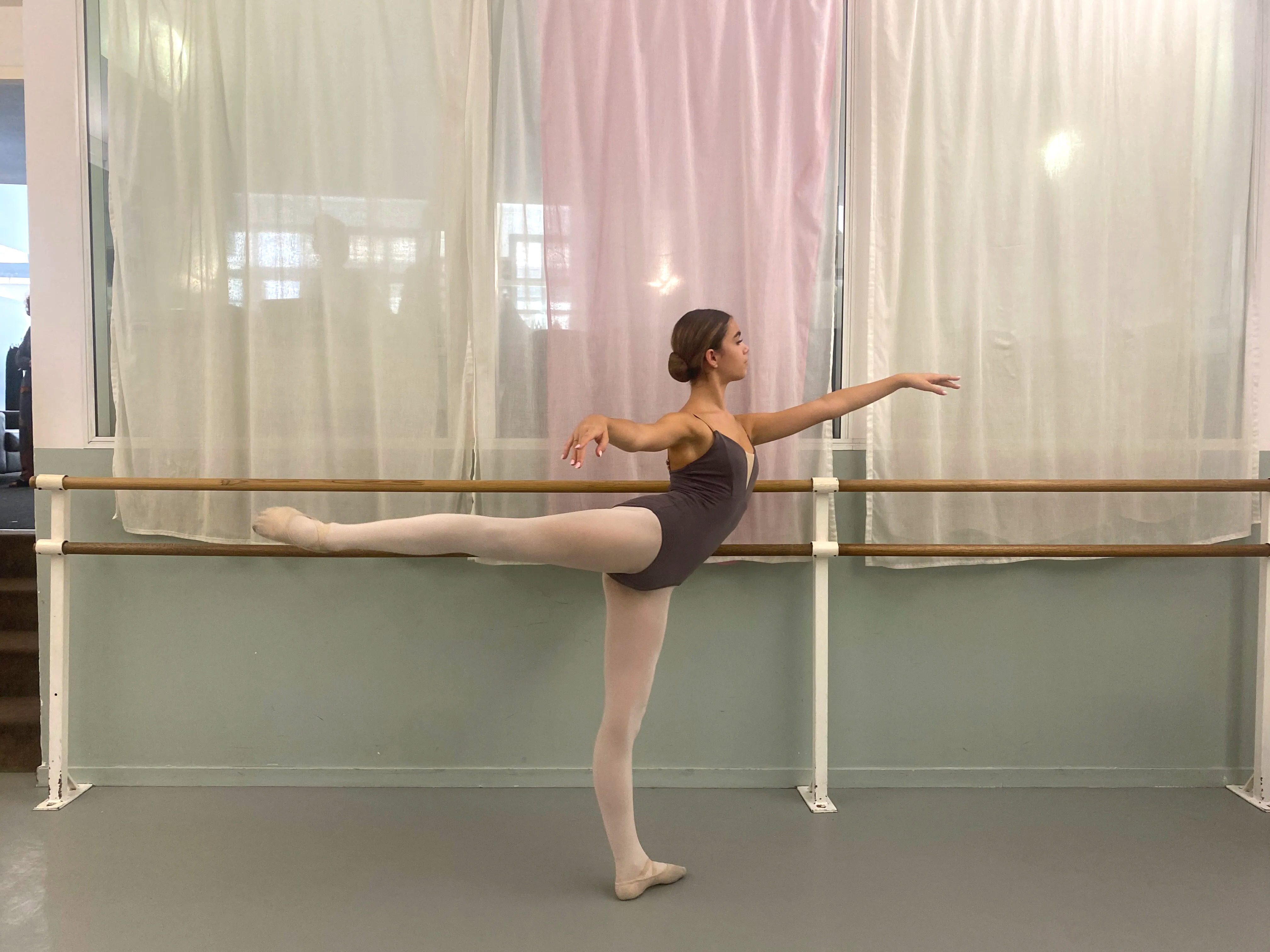 SERRA_Anae__-_Provide_an_arabesque_photo_-_copie.jpg