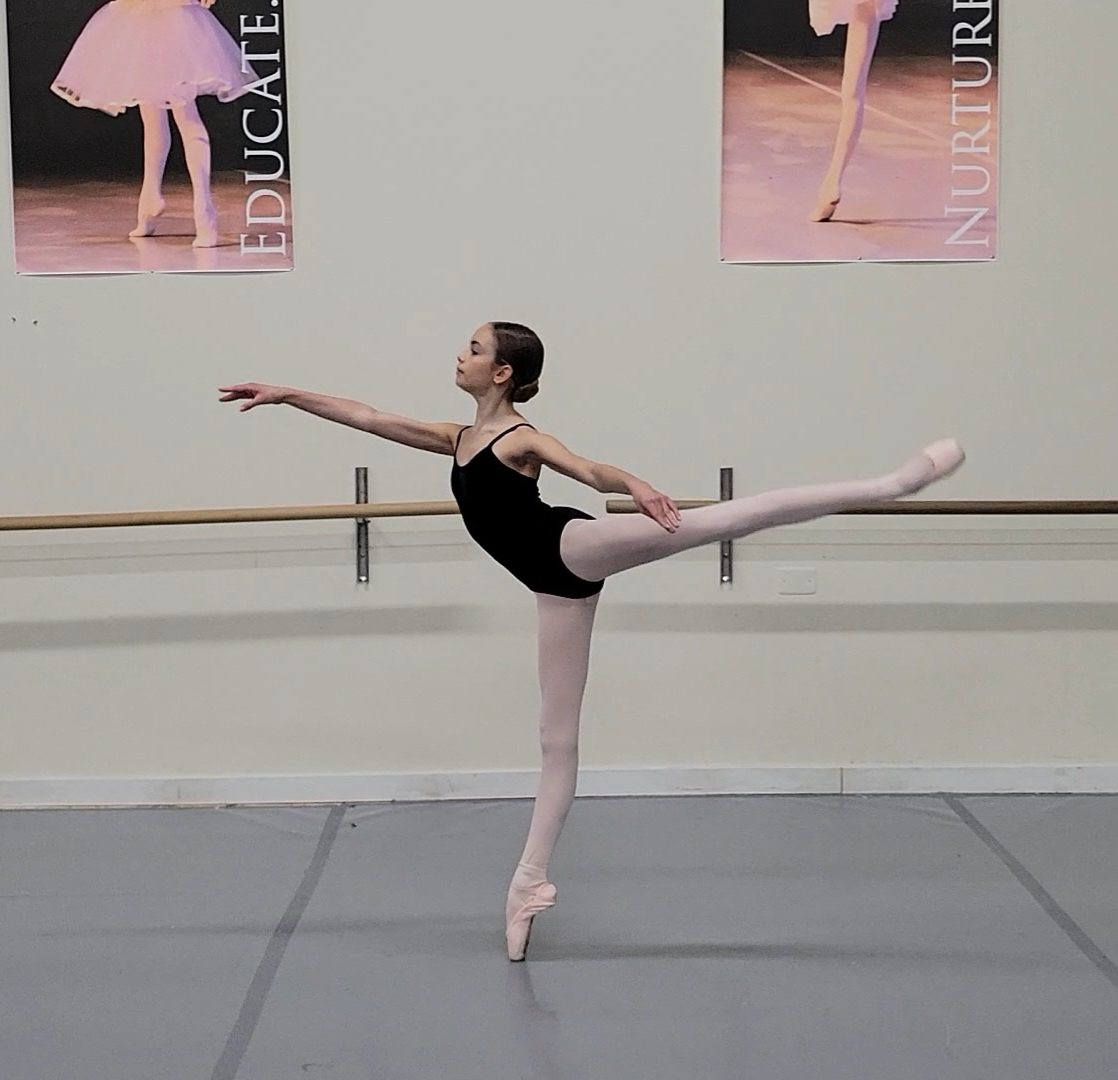 24Arabesque.jpg