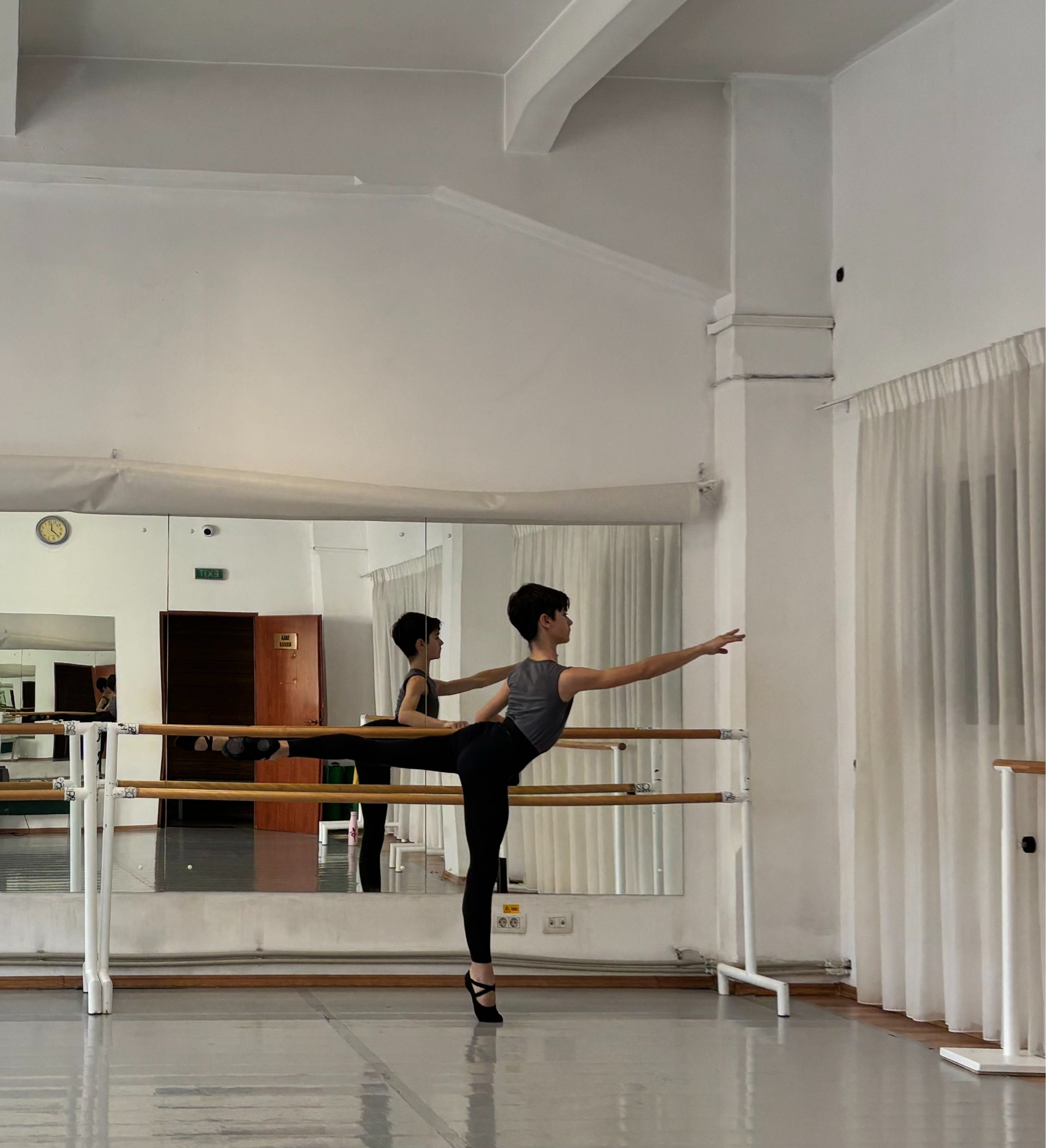 ballet_class.jpg