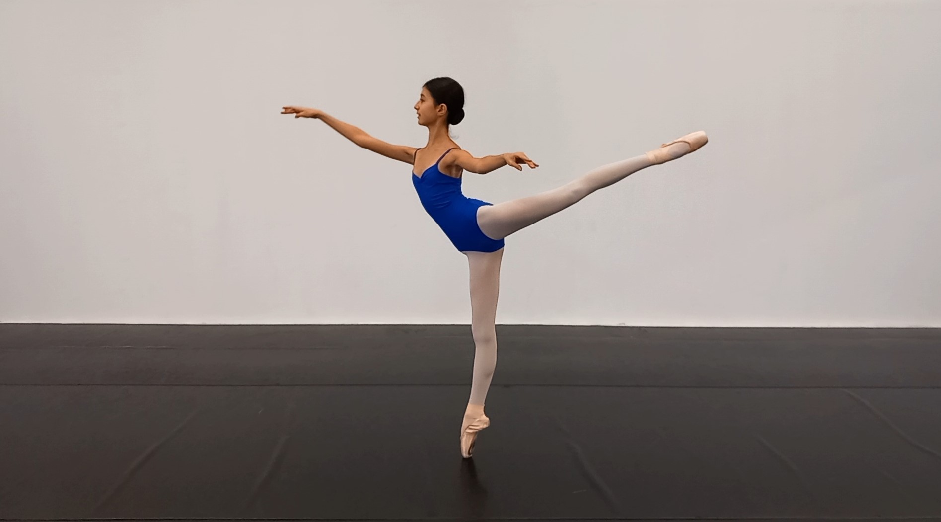 YAGP_Mathilde_Paoli_Arabesque.jpg