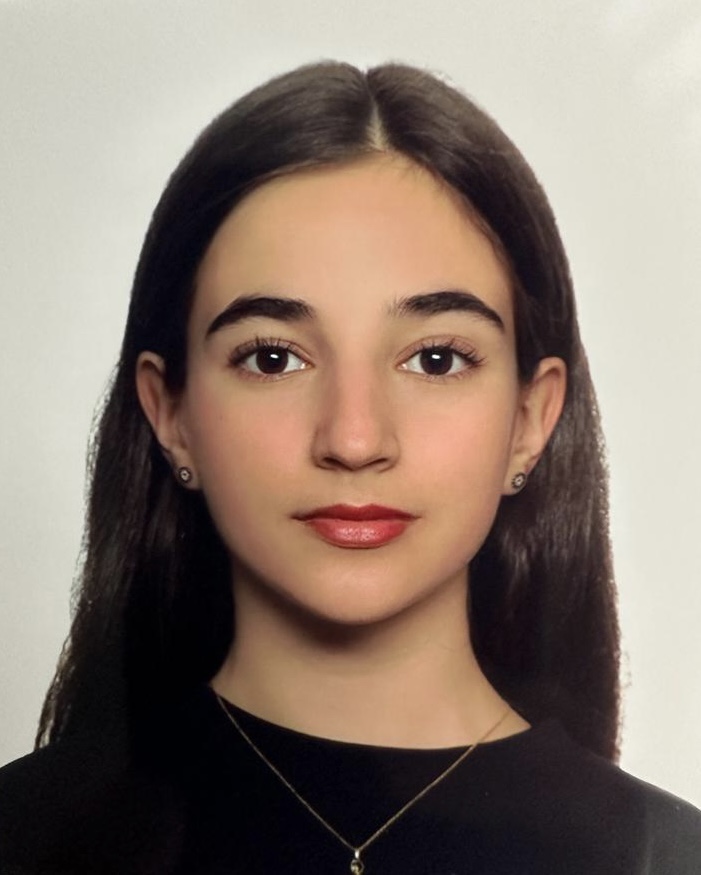 Zeynep_Derin_Birinci.jpg
