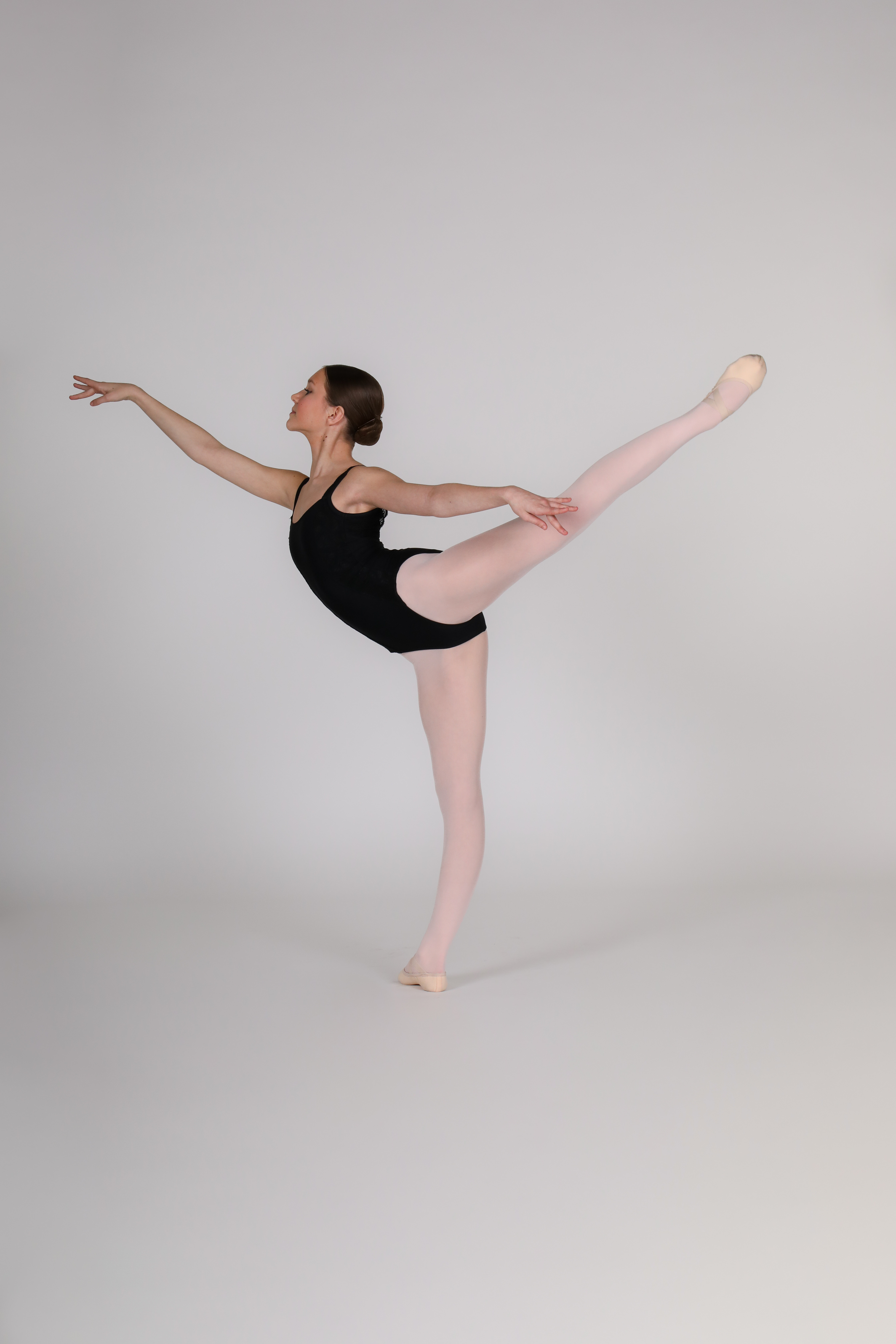 grae24arabesque.jpeg