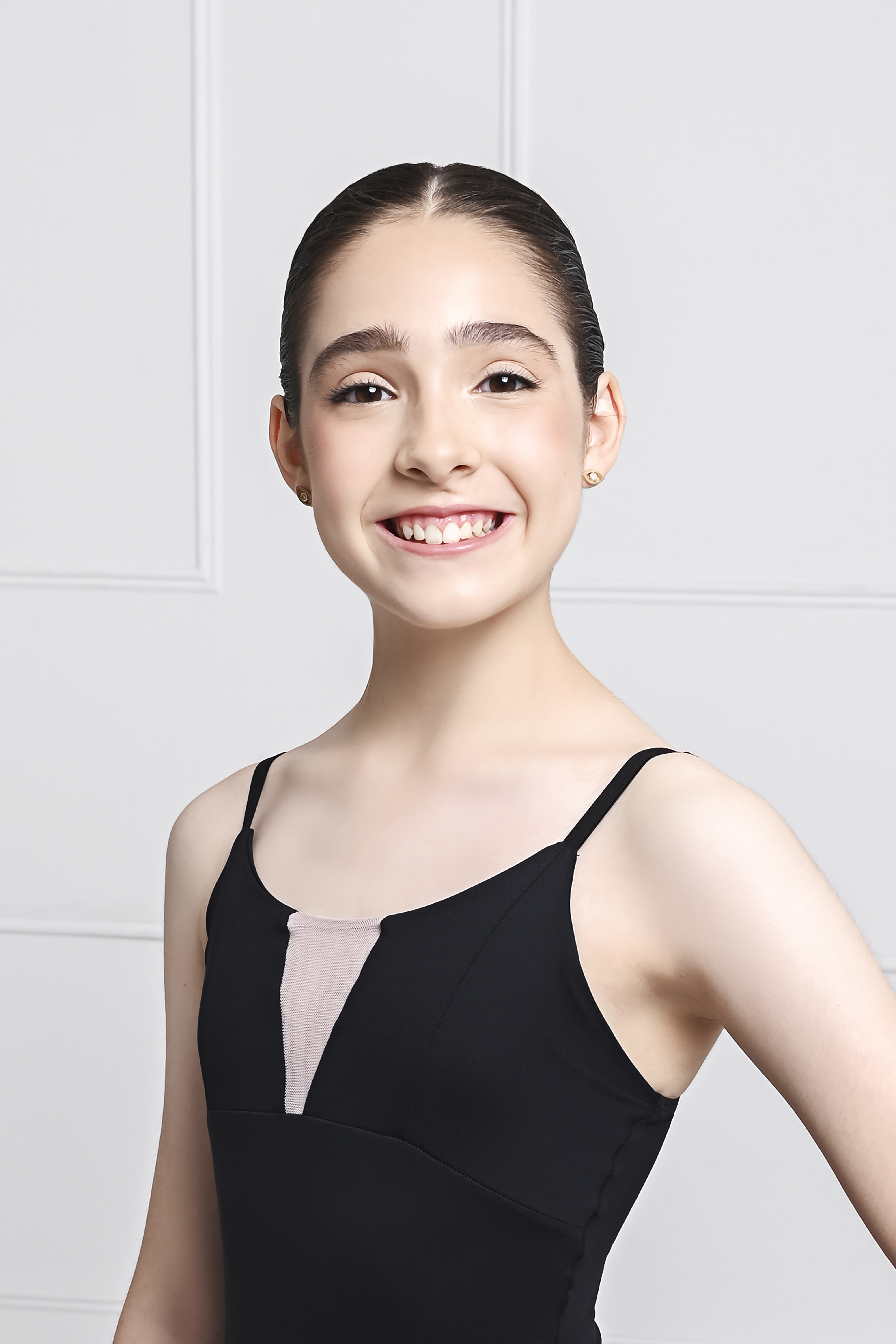 EMILIA_MOYA_PROFILE_.jpg