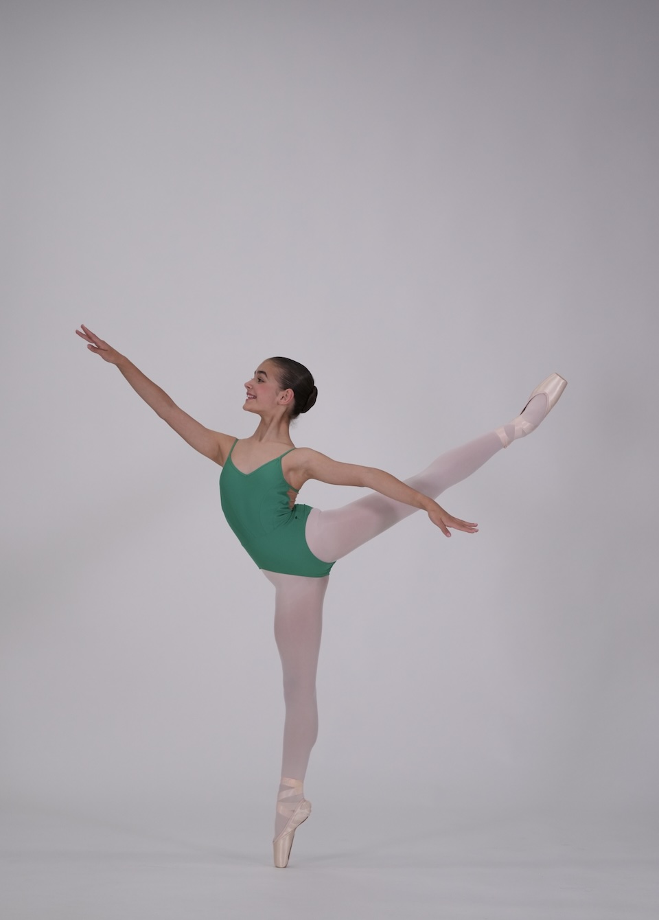 arabesque_en_pointe_.jpg