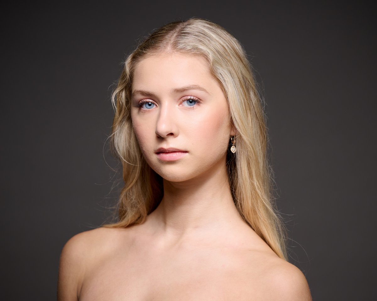 Zosia Penherski portrait
