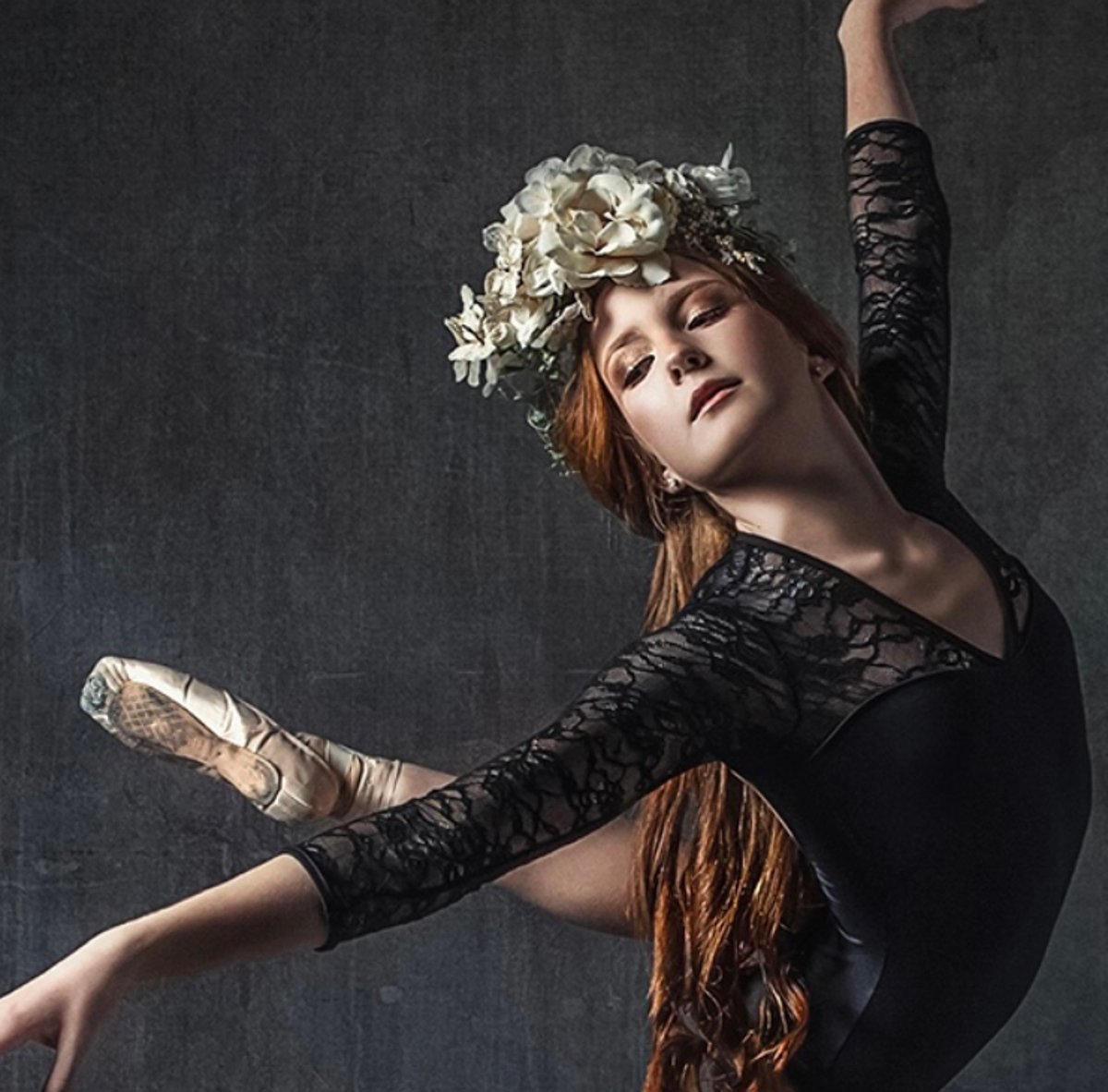 Thea Mellis portrait