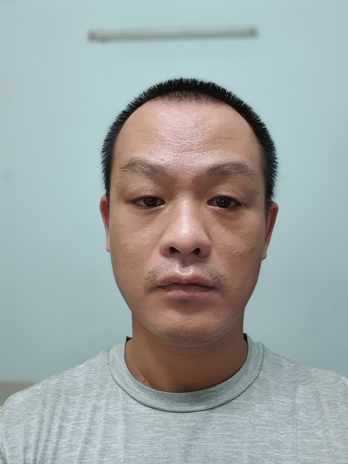 Tuan Nguyen portrait