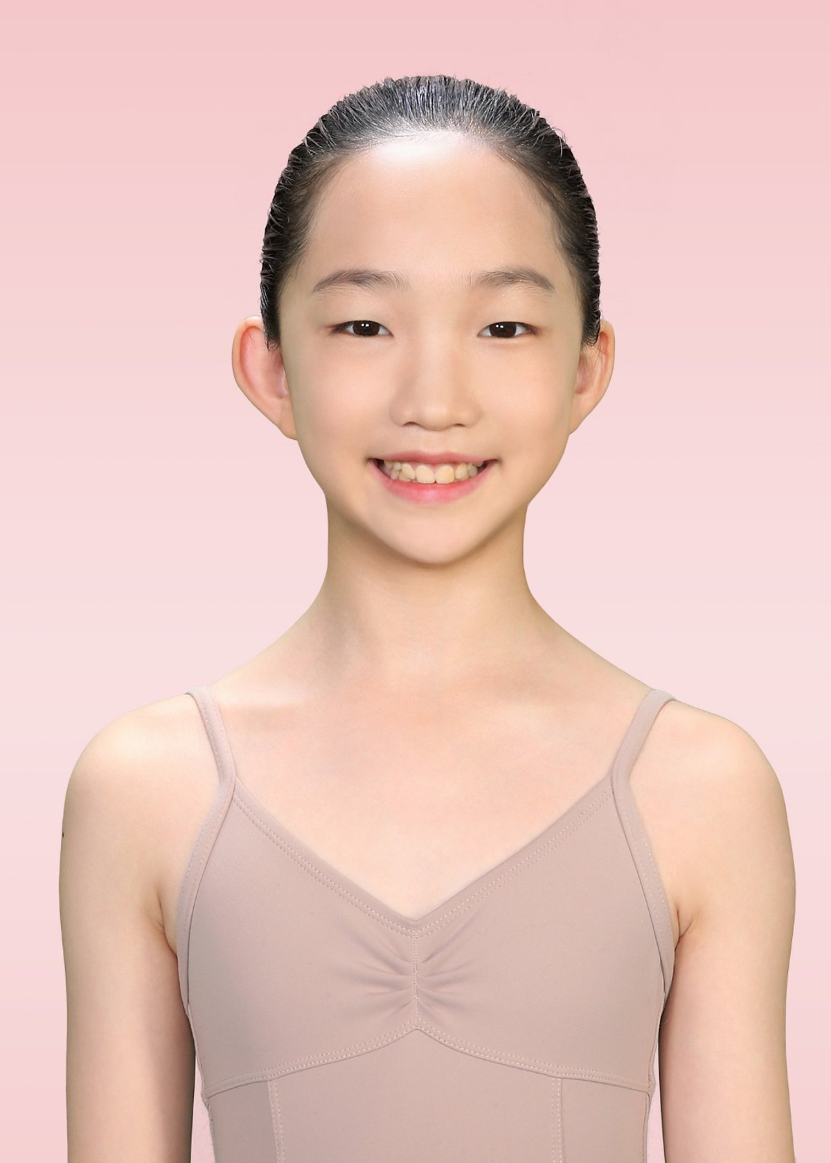 JEENA KIM portrait