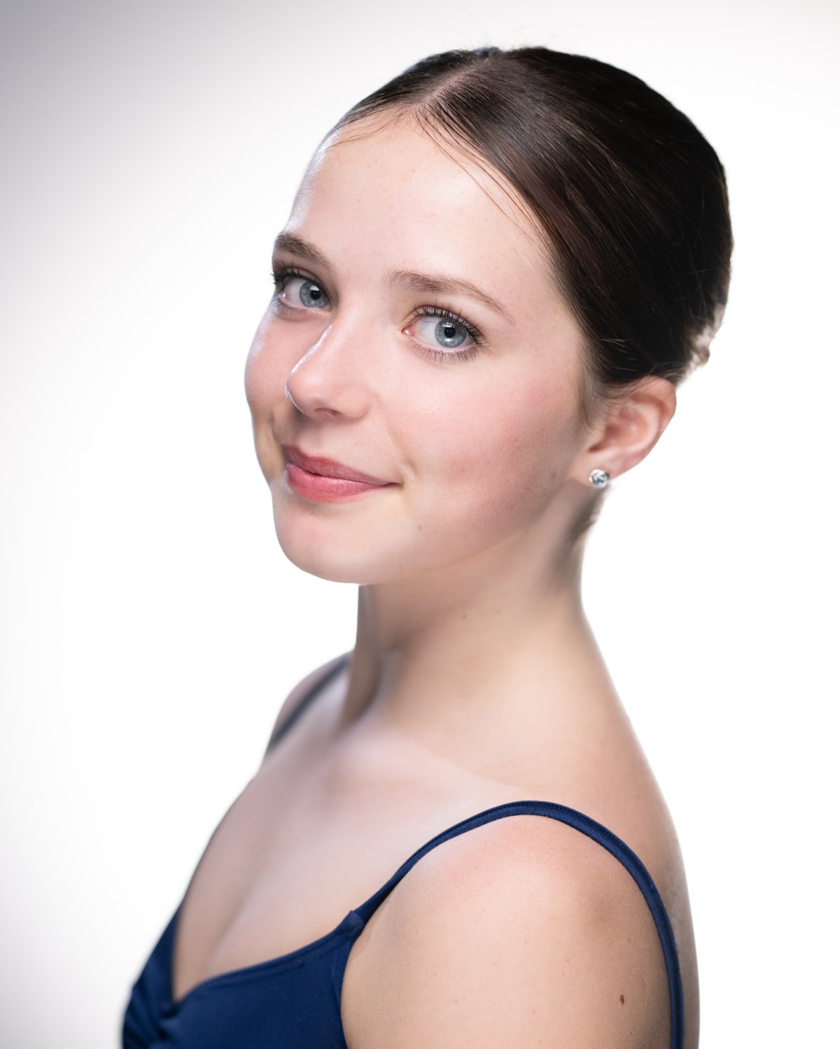 Lily Routledge portrait