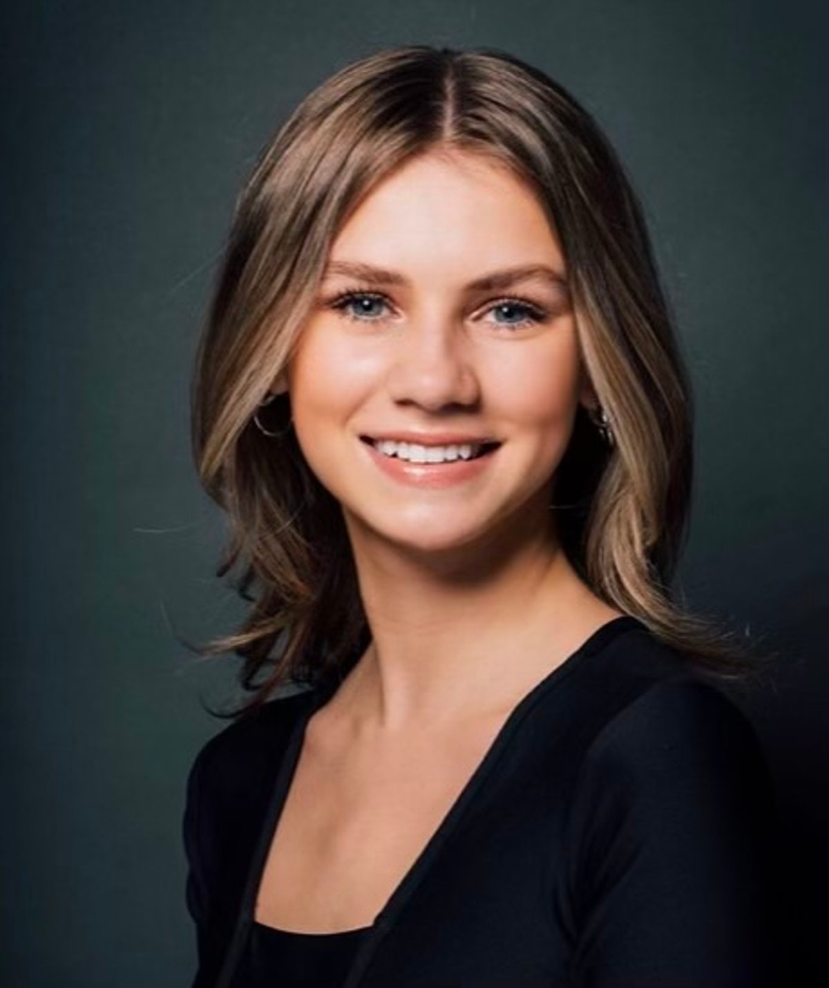 Olivia Grace Flanyak portrait