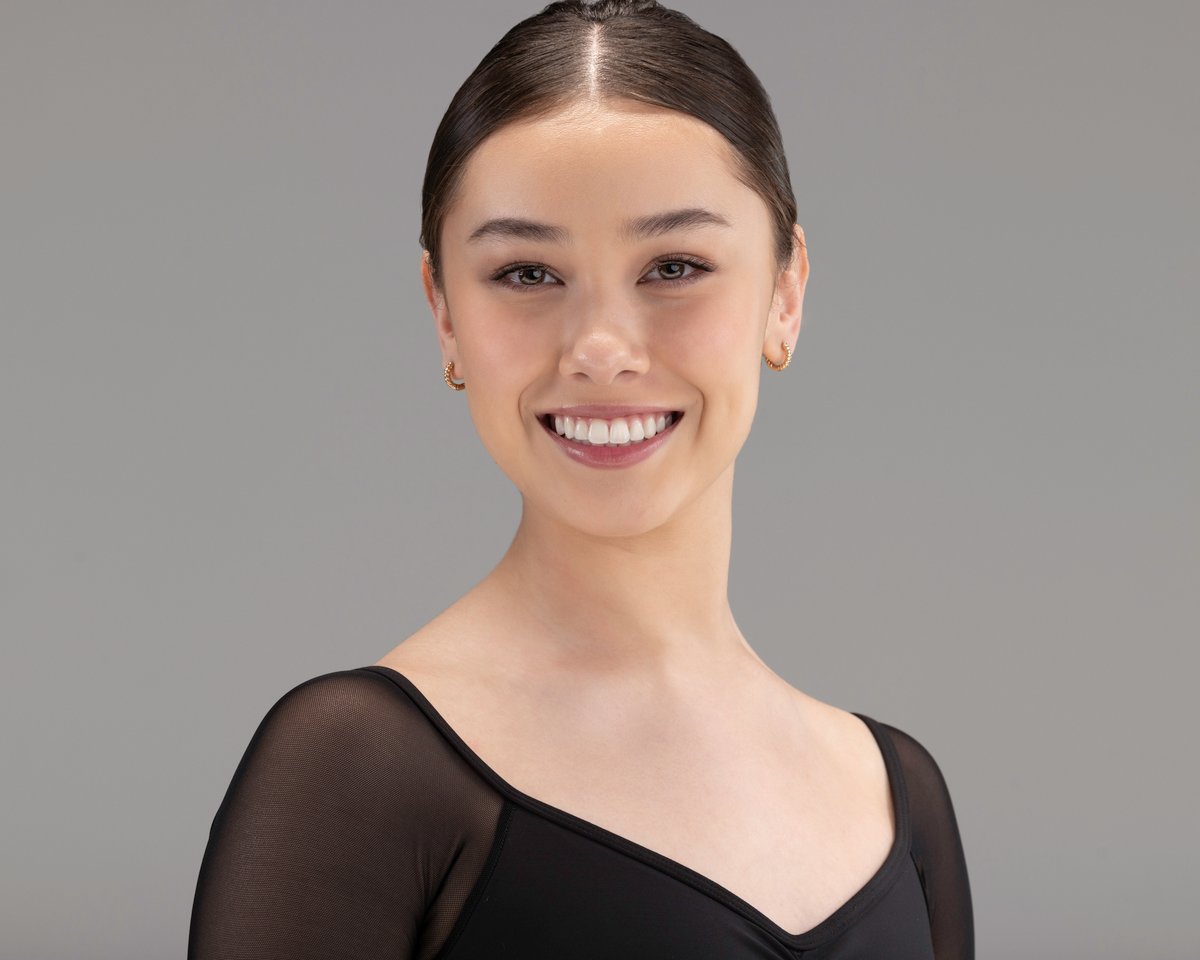 Sophia Sparrow portrait