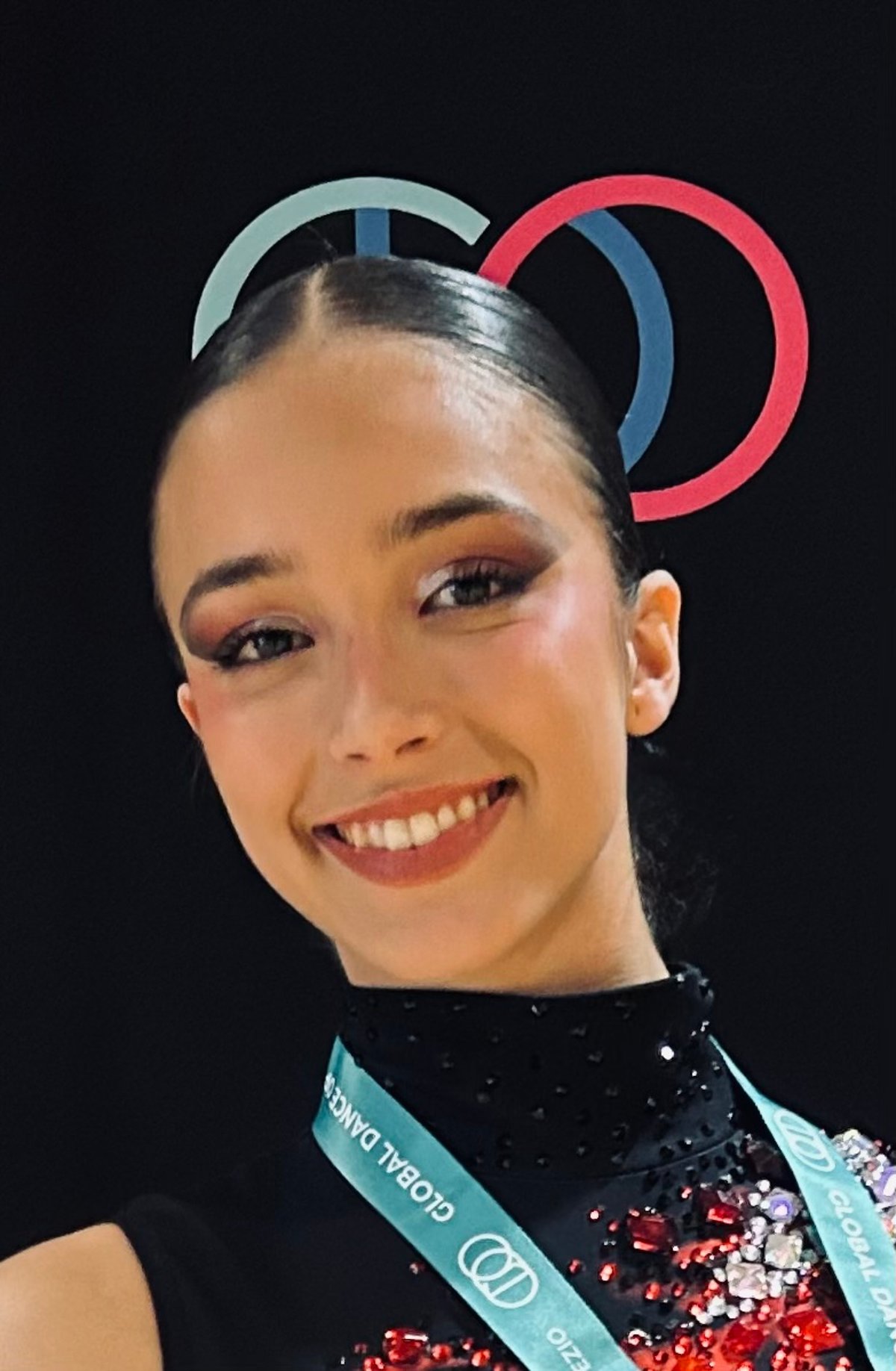 Luci Costa donea portrait