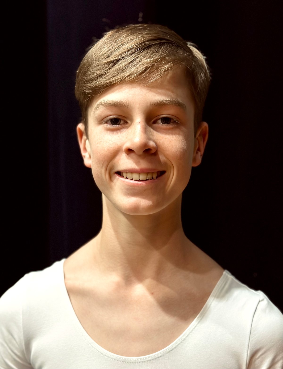 Rory NEAVES portrait
