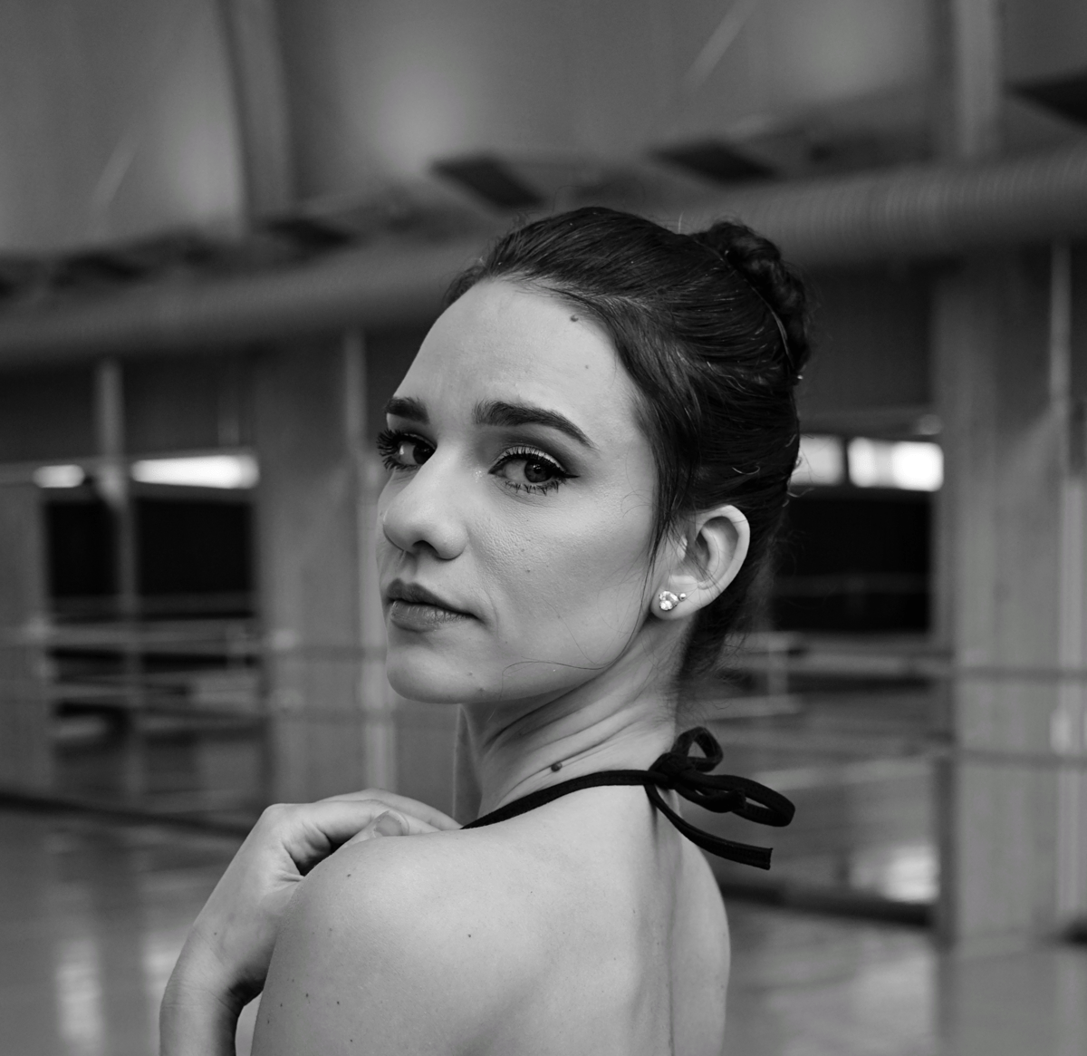 Thais Rocha portrait