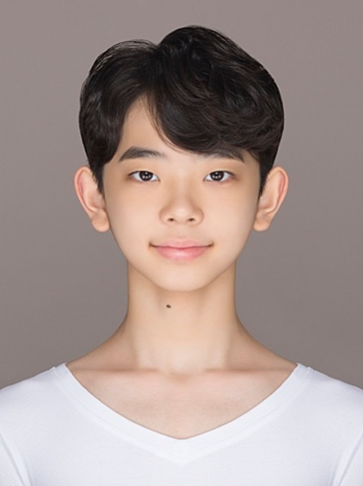 HYUNWOO LIM portrait