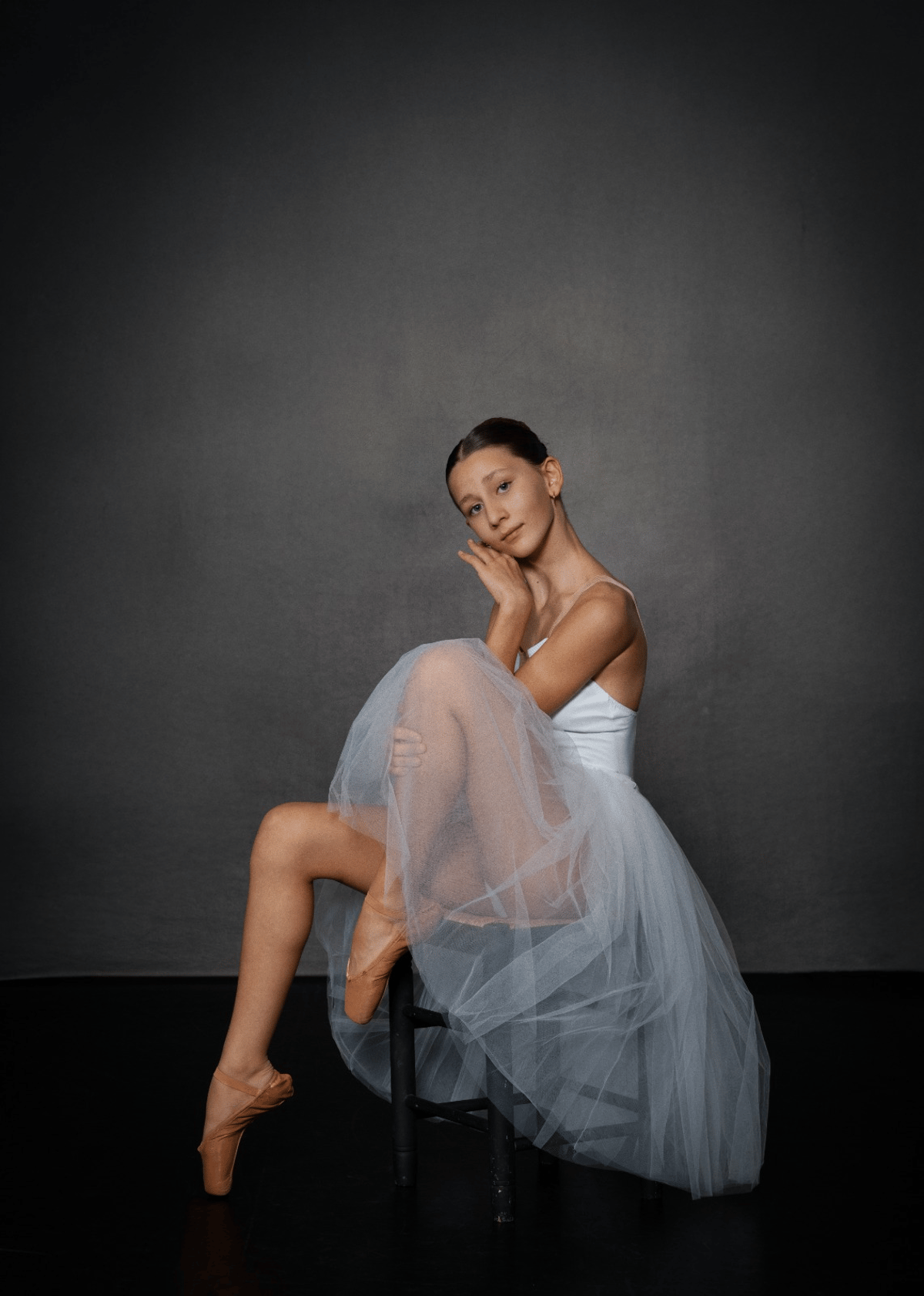 Momo Holzer portrait