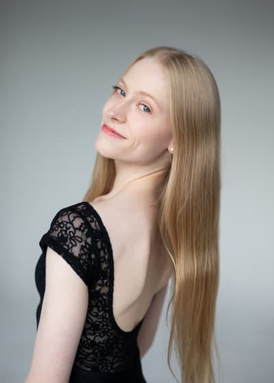 Kallie Green — Classical dancer, United States