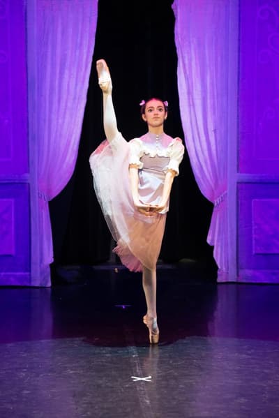 Cléo Soupet — Classical dancer, France