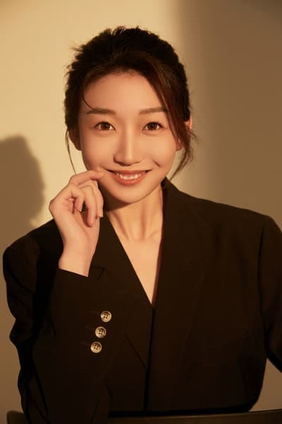 Qingyang Wang — Classical dancer, China