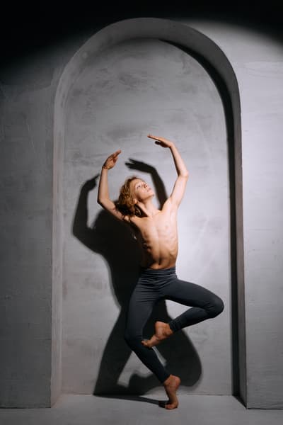 Aliaksandr Tarhanau — Classical dancer, Belarus