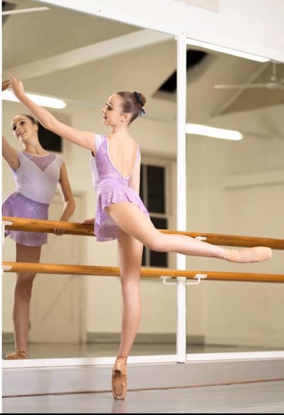 Siofra McAweeney — Classical dancer, Australia
