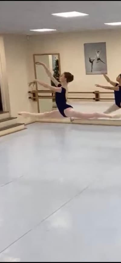 Elizabeth Yarwood — Classical dancer, United Kingdom