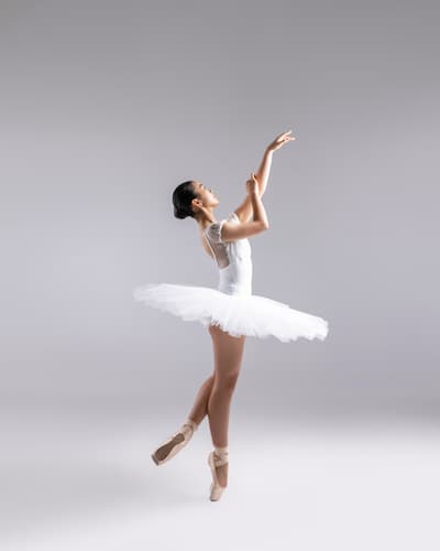 Miri Nagata — Classical dancer