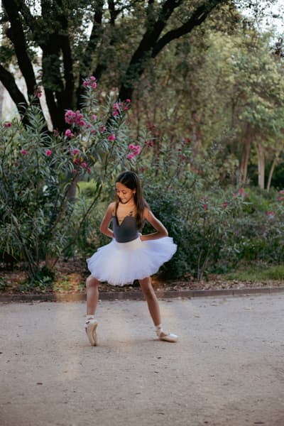 Alma Morales — Classical dancer, Spain