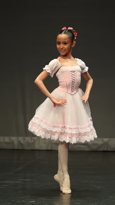 Alma Morales — Classical dancer, Spain