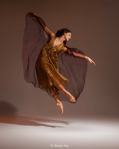 Nina-Sofia Kratz — Classical dancer