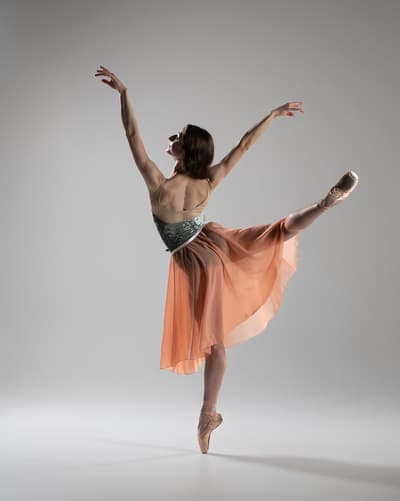 Mia Lachman — Classical dancer, United States