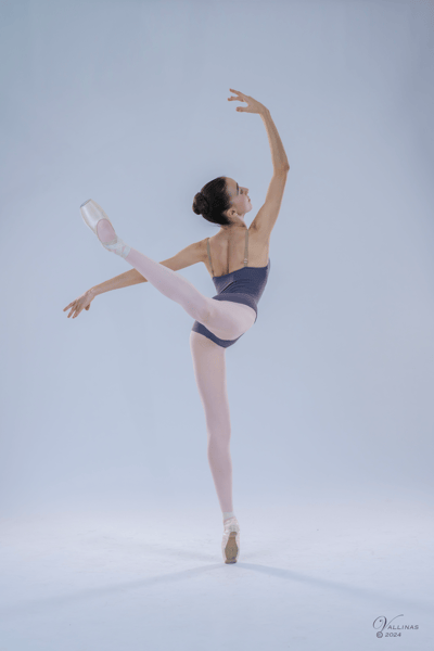 Clara Santos Lagüéns — Classical dancer, Spain