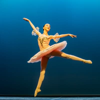 Clara Santos Lagüéns — Classical dancer, Spain