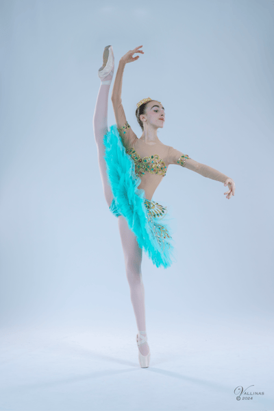 Clara Santos Lagüéns — Classical dancer, Spain