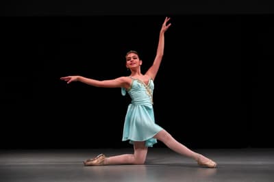 MACARENA BELMONTE — Classical dancer, Argentina