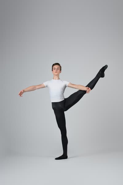 Cobin Tonsmeire — Classical dancer, United States
