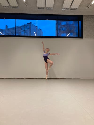 Isabella Salaro — Classical dancer