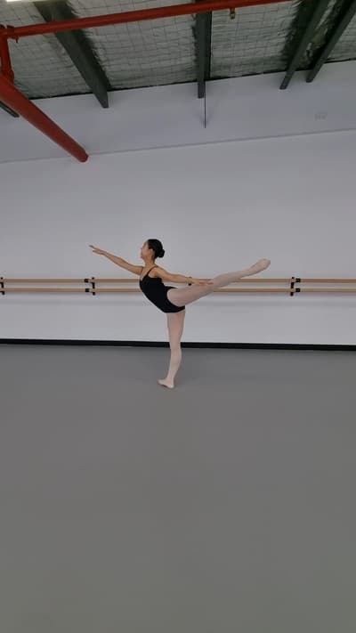 Alessa Abadi — Classical dancer, Australia