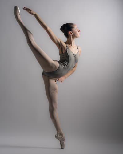Claudia Ávalos Tascón — Classical dancer, Spain