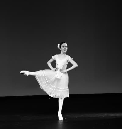 Marta Jansen — Classical dancer, Germany