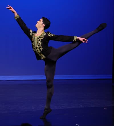 Lucas Matzkin — Classical dancer, United States
