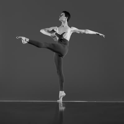 Merlin Erdelen — Classical dancer