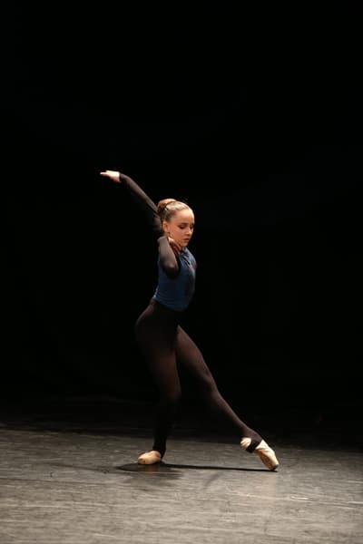 Martina Bueno — Classical dancer, Spain